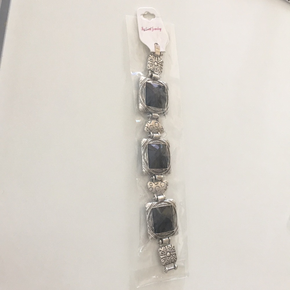 Fancy bracelet - Picture 2 of 2